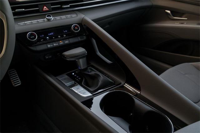 new 2025 Hyundai Elantra car, priced at $26,338