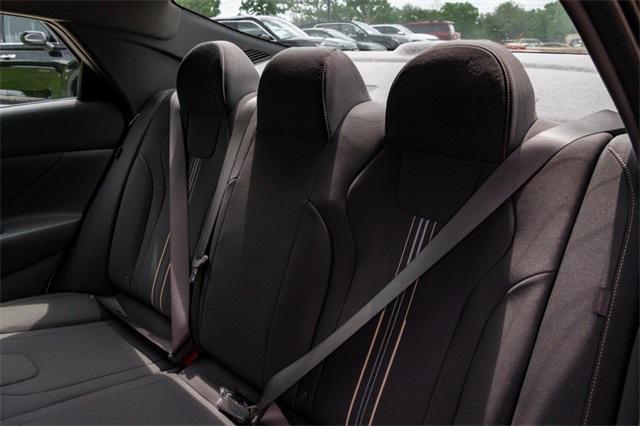 new 2025 Hyundai Elantra car, priced at $28,660