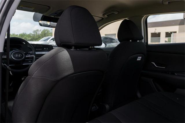 new 2025 Hyundai ELANTRA HEV car, priced at $24,326