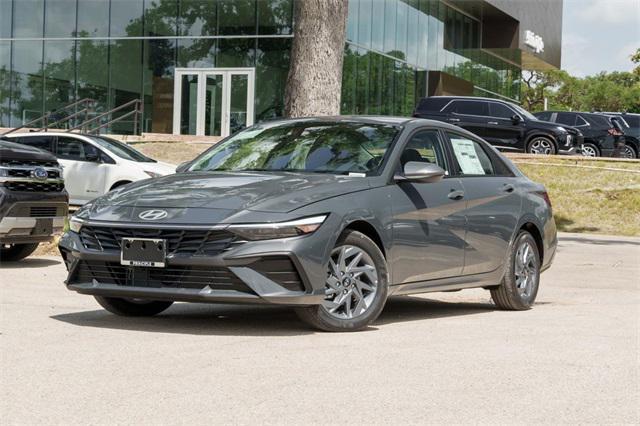 new 2025 Hyundai ELANTRA HEV car, priced at $24,326
