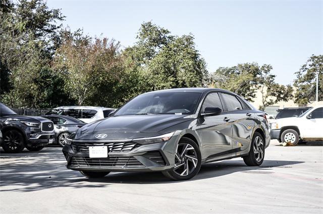 new 2025 Hyundai Elantra car, priced at $23,995