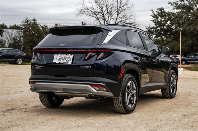 new 2025 Hyundai Tucson Hybrid car, priced at $37,394