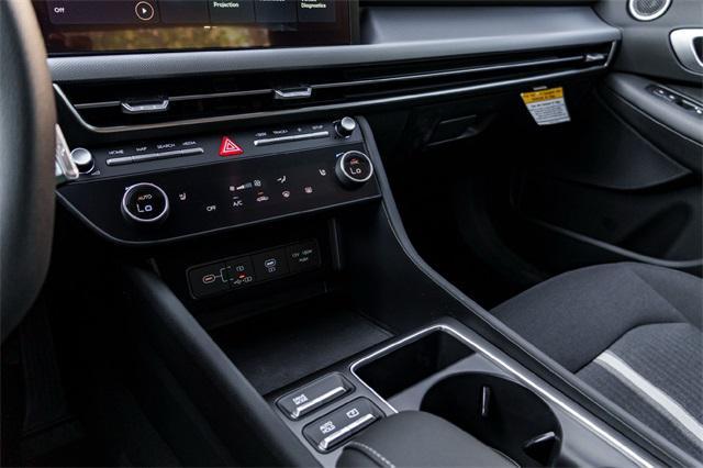new 2025 Hyundai Sonata car, priced at $29,033