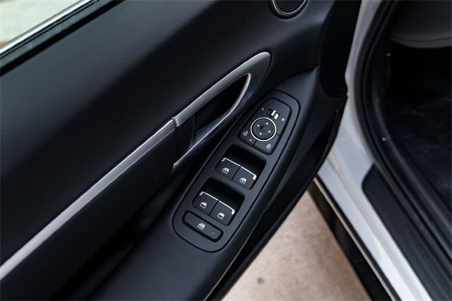 new 2025 Hyundai Sonata car, priced at $29,033