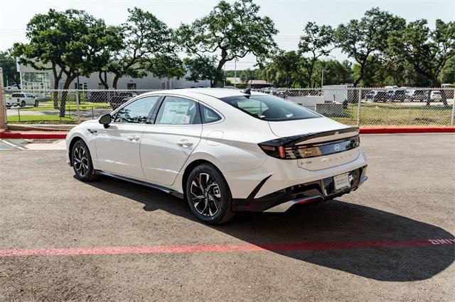 new 2025 Hyundai Sonata car, priced at $29,033