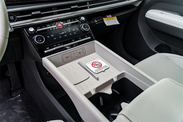 new 2025 Hyundai Santa Fe car, priced at $35,704