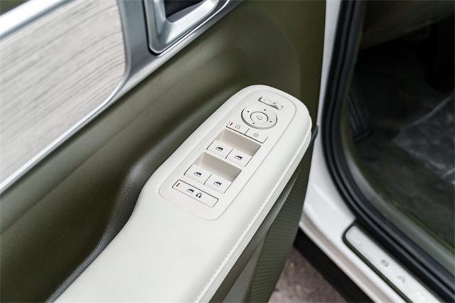 new 2025 Hyundai SANTA FE HEV car, priced at $48,120