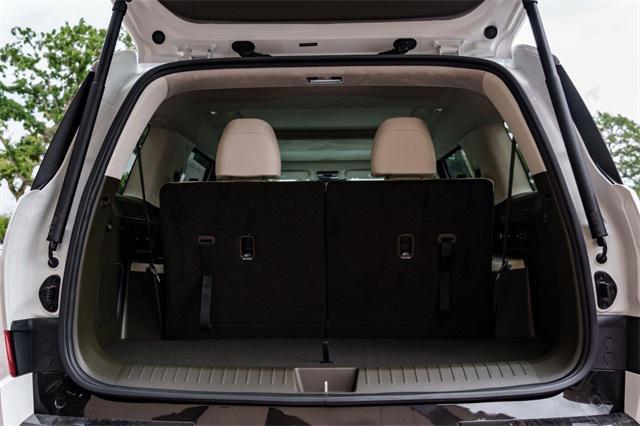 new 2025 Hyundai SANTA FE HEV car, priced at $48,120