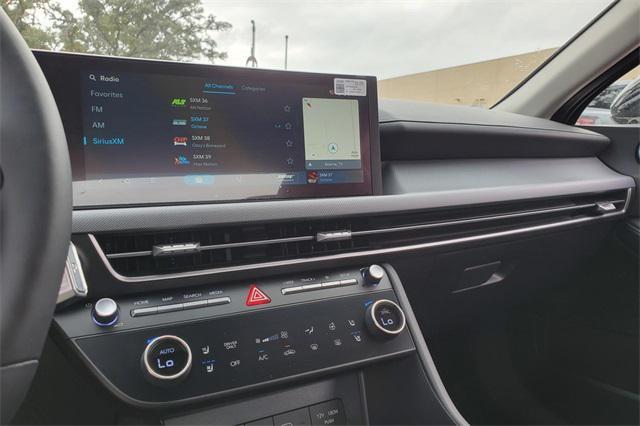new 2025 Hyundai Sonata Hybrid car, priced at $37,809