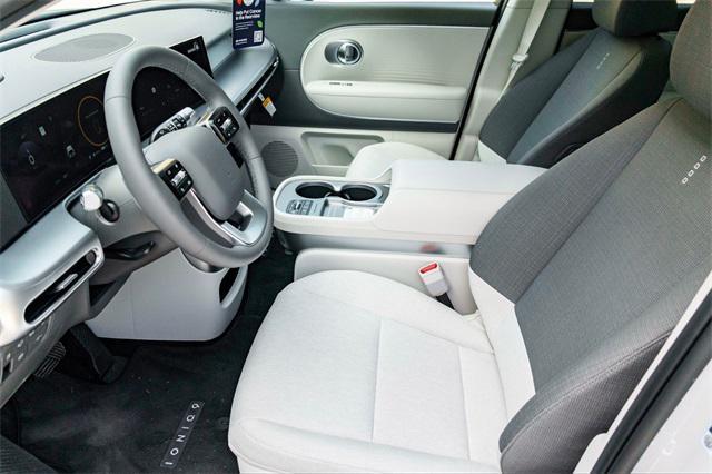 new 2026 Hyundai IONIQ 9 car, priced at $60,256