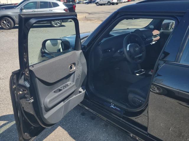 new 2025 MINI Hardtop car, priced at $43,625