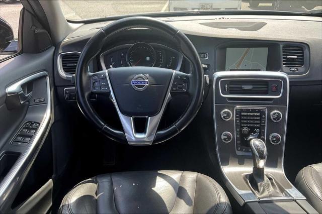 used 2015 Volvo V60 Cross Country car, priced at $9,900