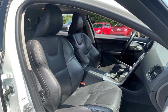 used 2015 Volvo V60 Cross Country car, priced at $9,900