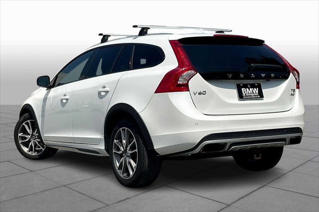 used 2015 Volvo V60 Cross Country car, priced at $9,900