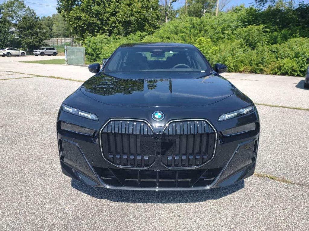 new 2025 BMW i7 car, priced at $117,400