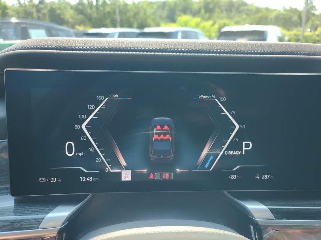 new 2025 BMW i7 car, priced at $117,400