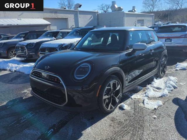 new 2025 MINI Hardtop car, priced at $36,935