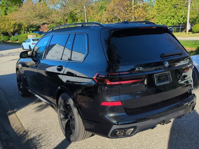 new 2025 BMW X7 car, priced at $118,220