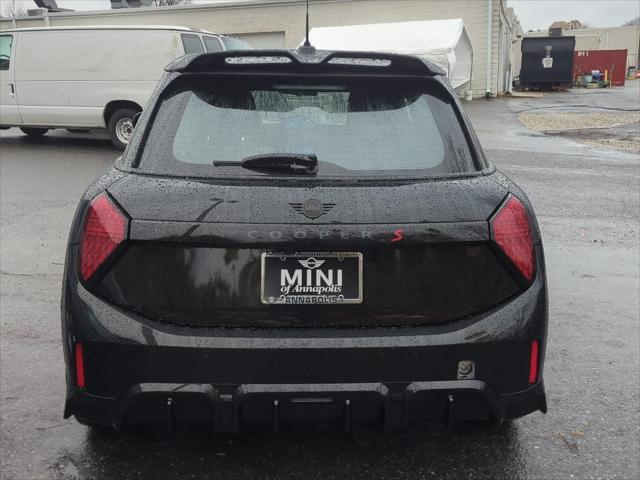 new 2025 MINI Hardtop car, priced at $40,580