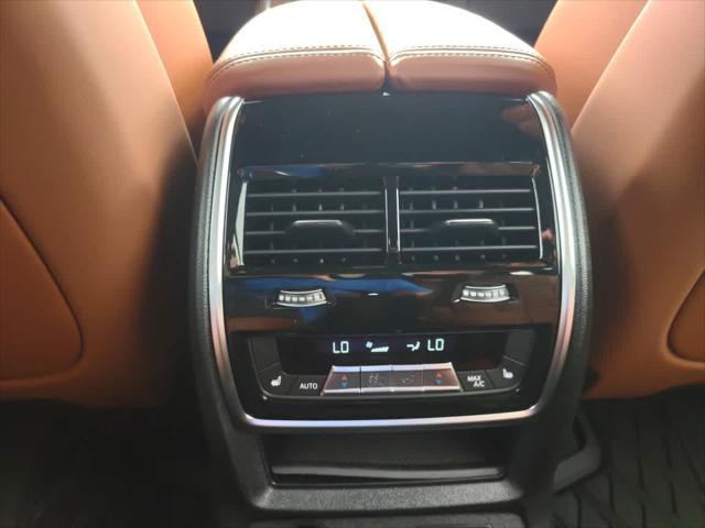 new 2026 BMW X7 car, priced at $102,880