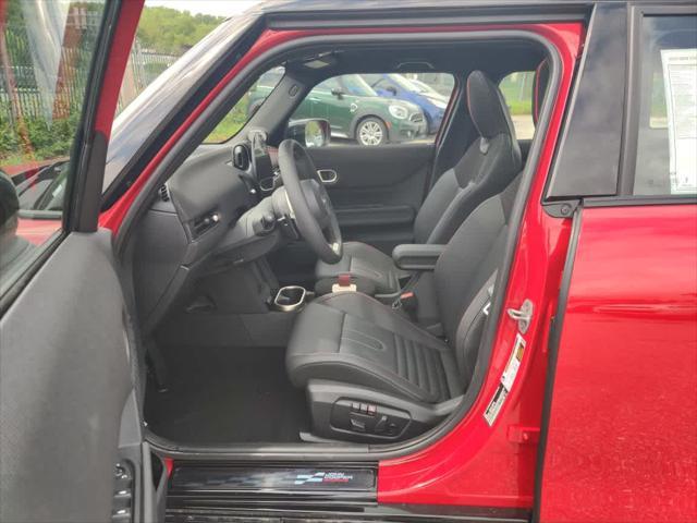 new 2025 MINI Hardtop car, priced at $42,405