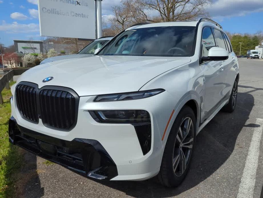 new 2024 BMW X7 car, priced at $93,620