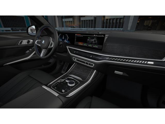 new 2025 BMW X7 car, priced at $123,655