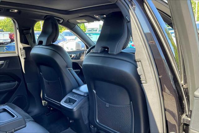 used 2019 Volvo XC60 car, priced at $26,425