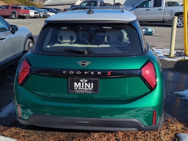 new 2025 MINI Hardtop car, priced at $38,635