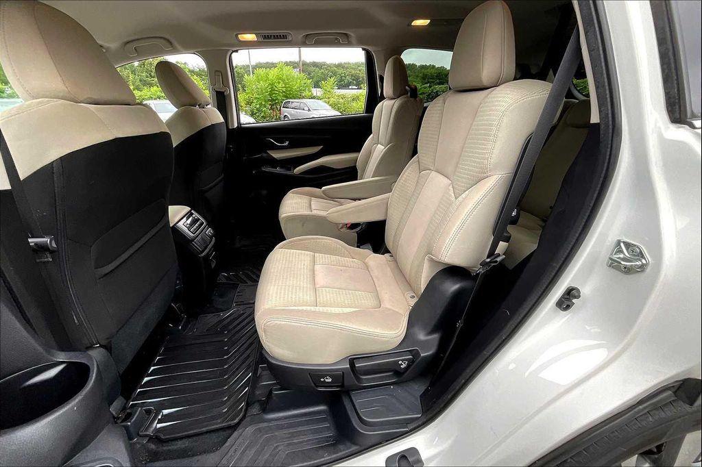used 2019 Subaru Ascent car, priced at $17,990