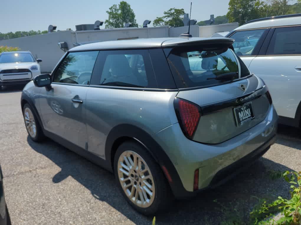 new 2025 MINI Hardtop car, priced at $37,530