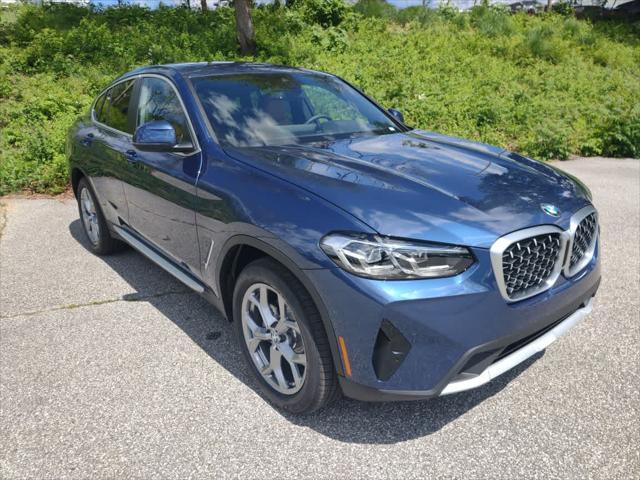 new 2025 BMW X4 car, priced at $59,125