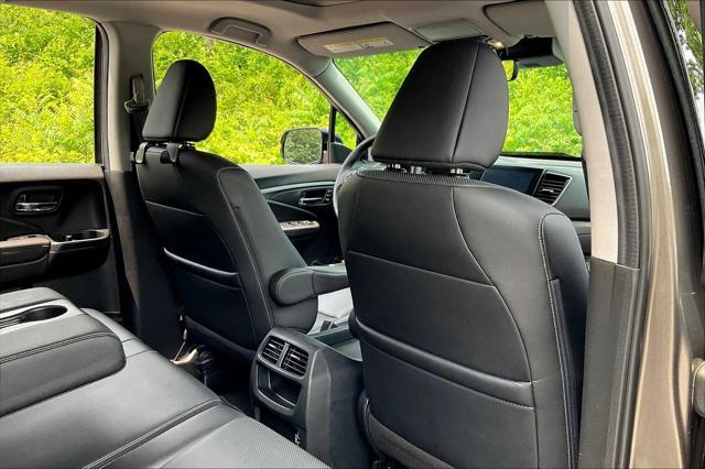 used 2022 Honda Ridgeline car, priced at $31,900