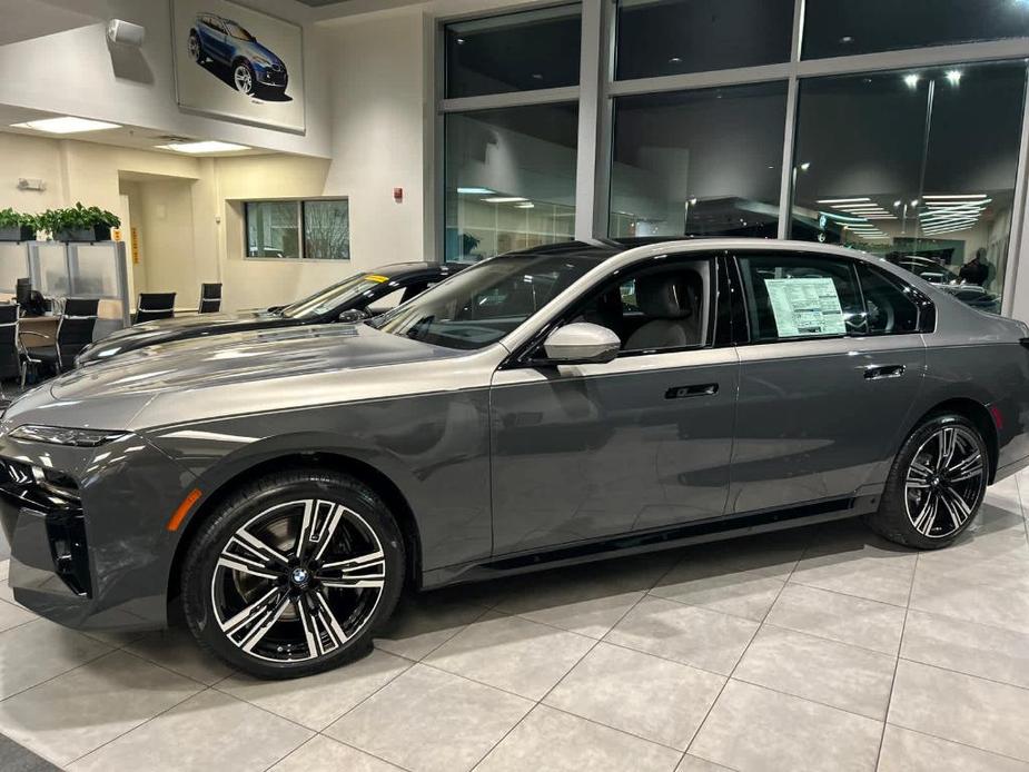 new 2024 BMW 760 car, priced at $160,790