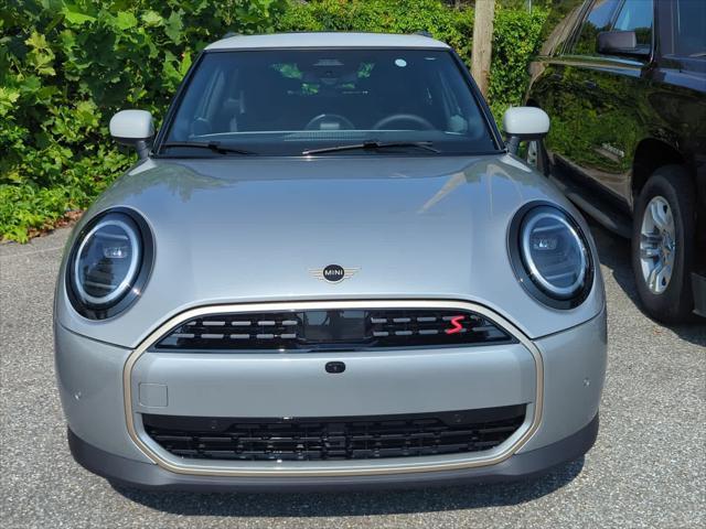 new 2025 MINI Hardtop car, priced at $38,855