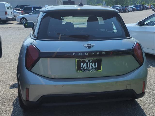 new 2025 MINI Hardtop car, priced at $38,855