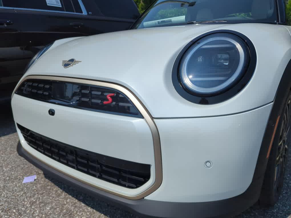 used 2025 MINI Hardtop car, priced at $34,911