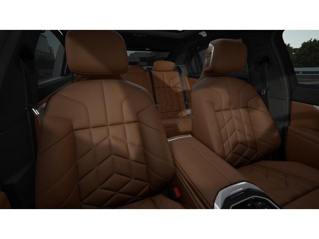 new 2025 BMW 760 car, priced at $135,475
