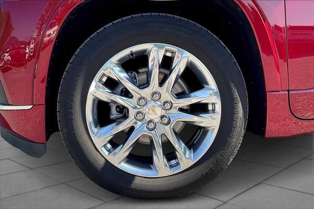 used 2021 Chevrolet Traverse car, priced at $33,402