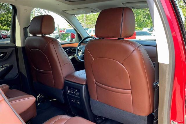 used 2021 Chevrolet Traverse car, priced at $33,402