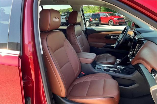 used 2021 Chevrolet Traverse car, priced at $33,402