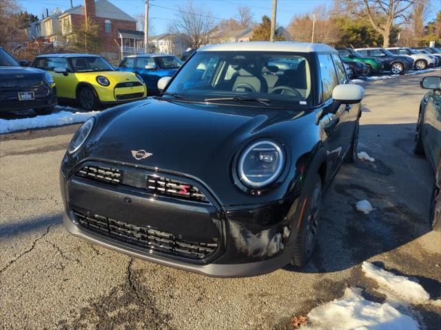 new 2025 MINI Hardtop car, priced at $38,600