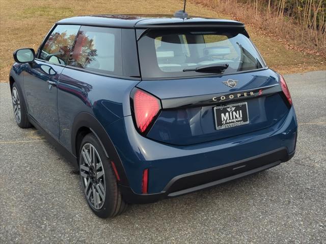 new 2025 MINI Hardtop car, priced at $36,235