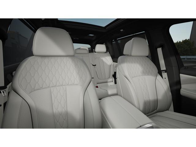 new 2026 BMW X7 car, priced at $102,775