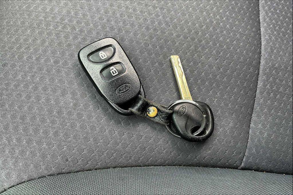 used 2013 Kia Sorento car, priced at $4,990