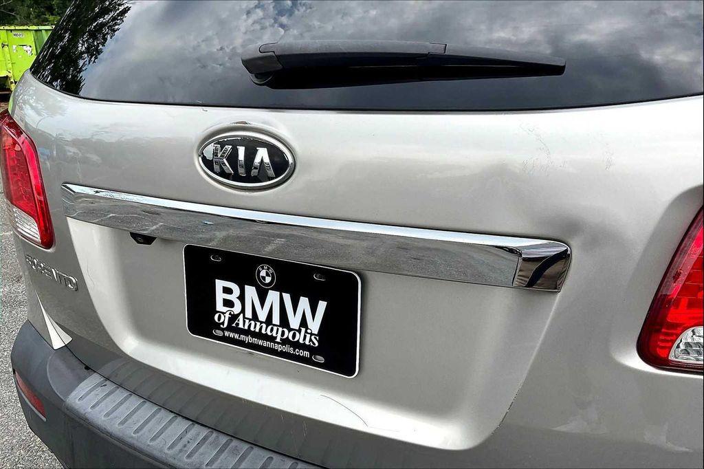 used 2013 Kia Sorento car, priced at $4,990