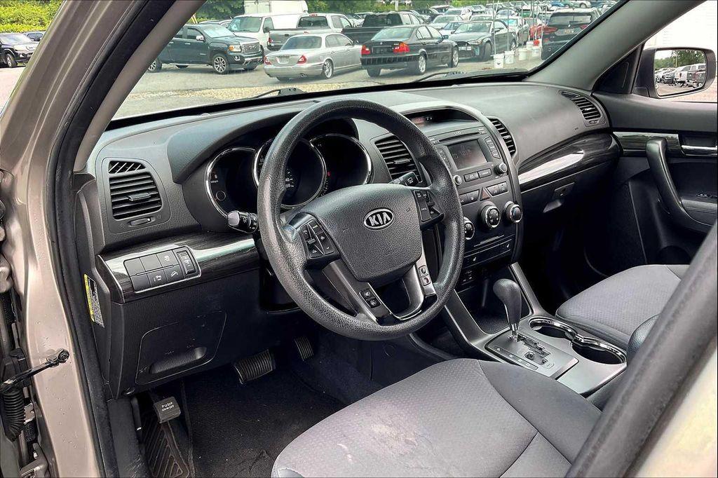 used 2013 Kia Sorento car, priced at $4,990