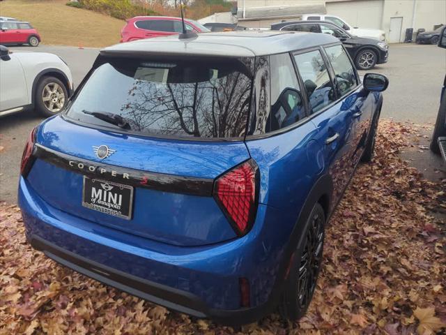 new 2025 MINI Hardtop car, priced at $39,330