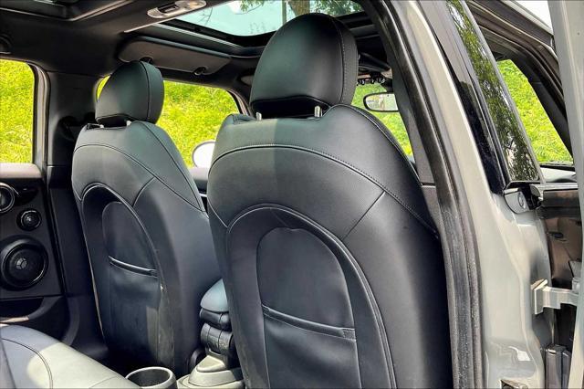 used 2019 MINI Hardtop car, priced at $18,900