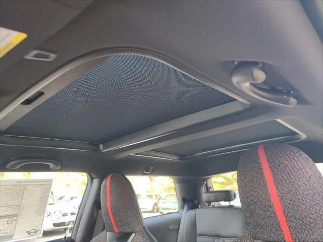 new 2025 MINI Hardtop car, priced at $42,265